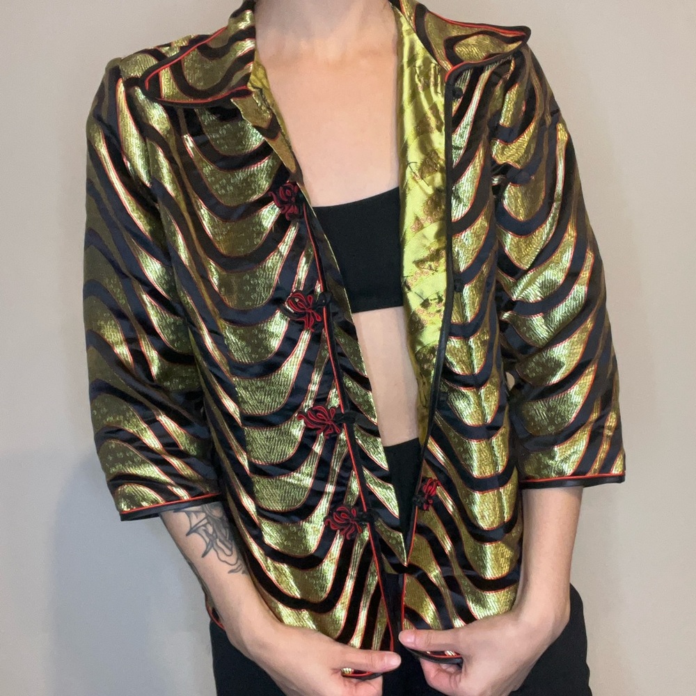ADH San Francisco Asian style button up blouse